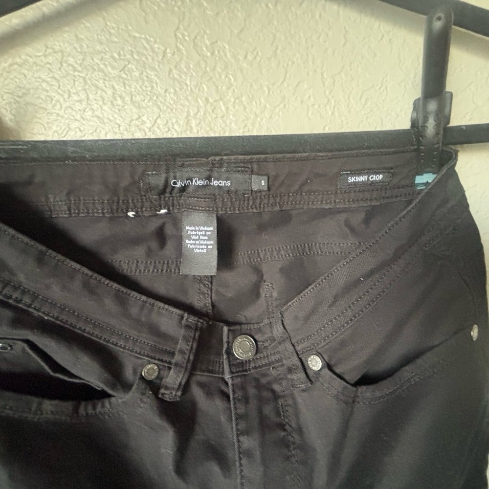 Calvin Klein Sz 6 black jeans‎ skinny crop - Picture 8 of 9